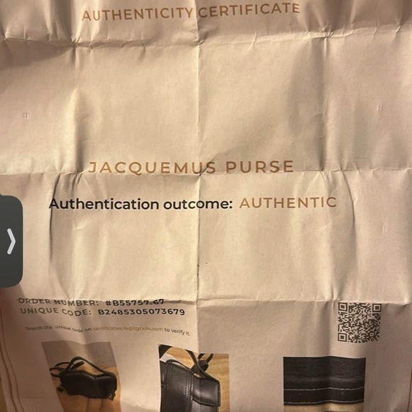 Jacquemus - Picture 2 of 4